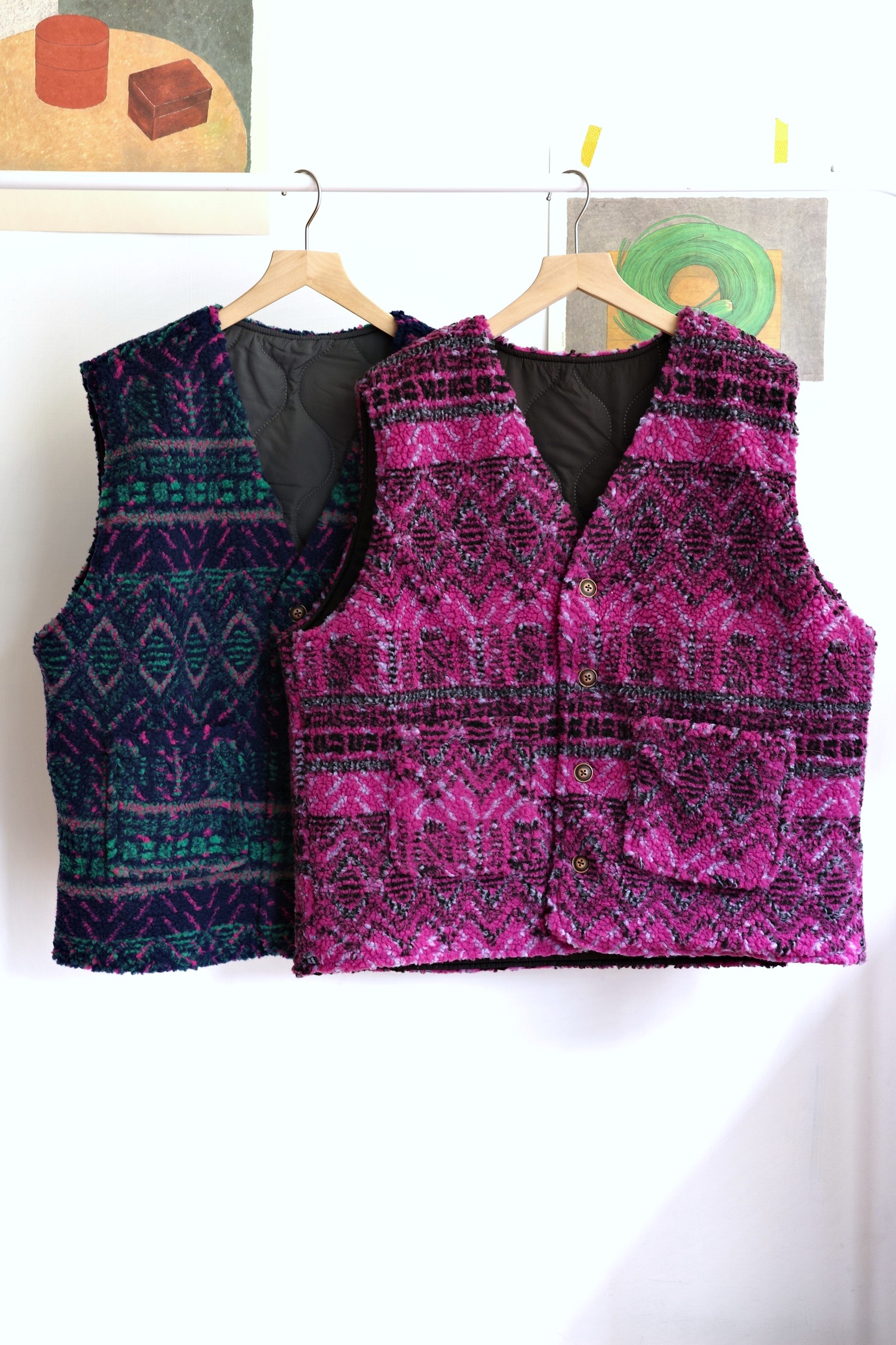 𓏭山系女孩圖紋毛毛絎縫雙面穿鬆身背心