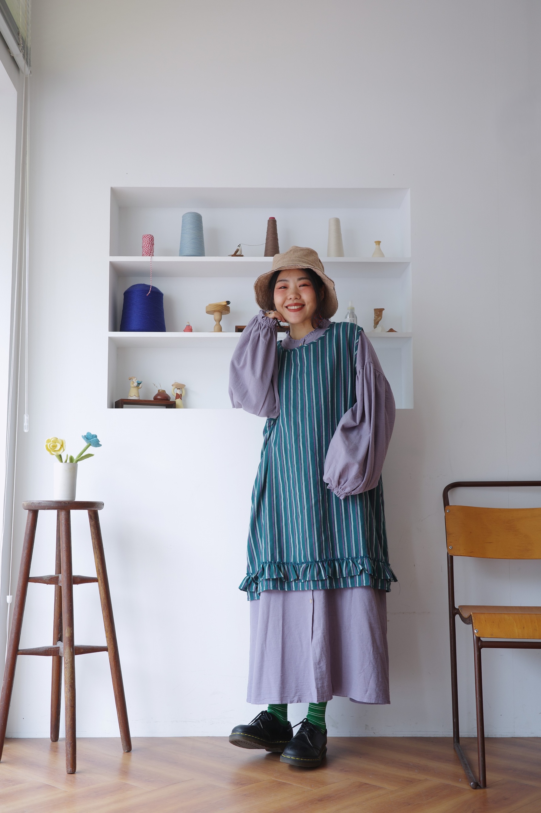 𓏭木耳邊拼接下擺鬆身直紋長背心