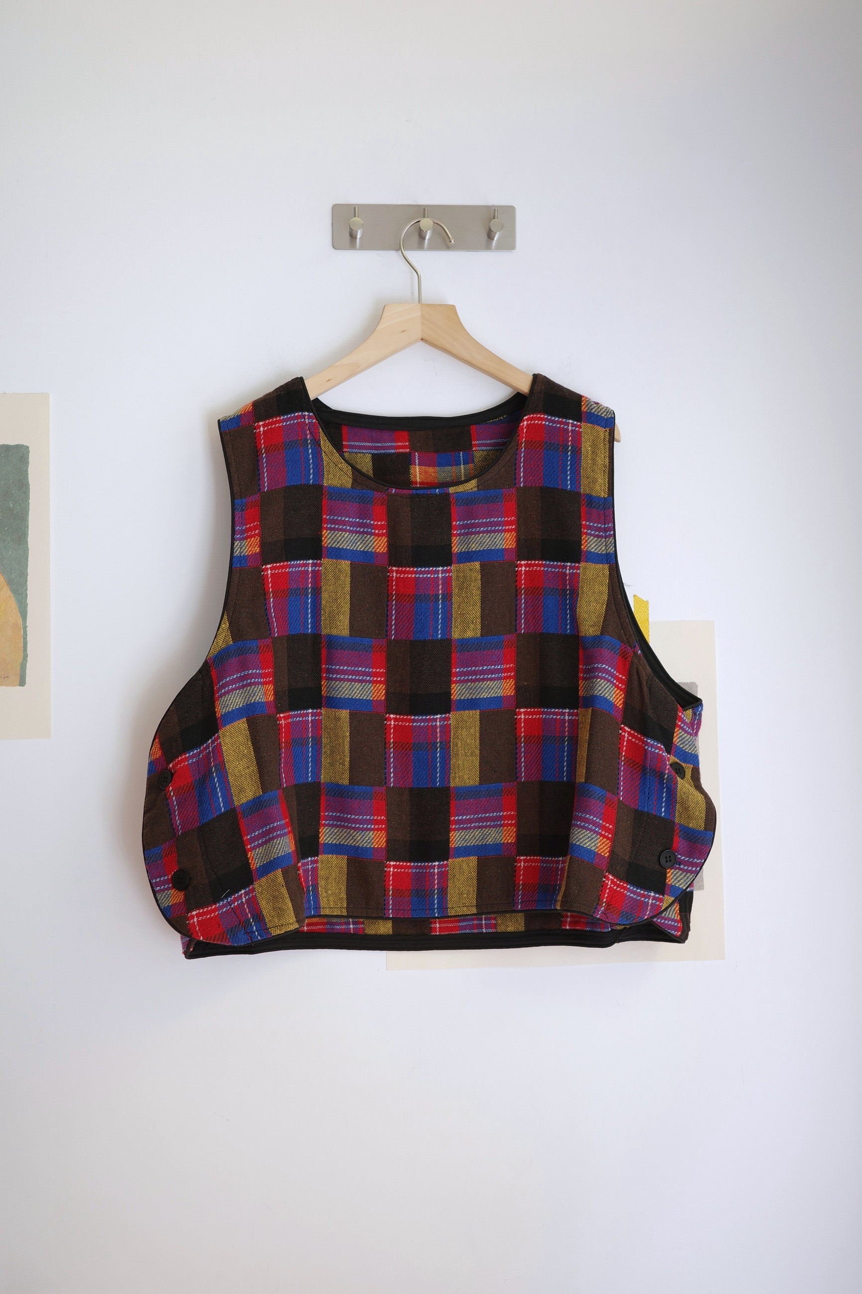 𓏭側開釦格紋拼布短寬背心