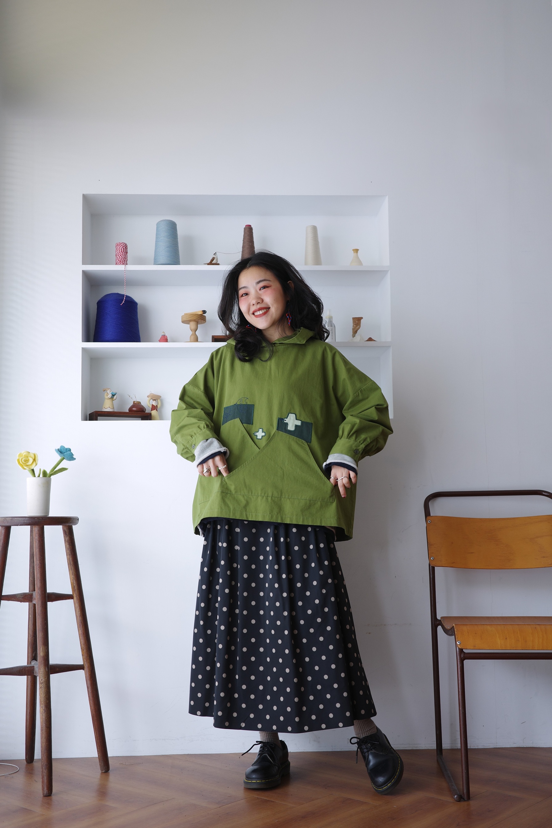 𓏭小山口袋飛鳥刺繡連帽套上衣