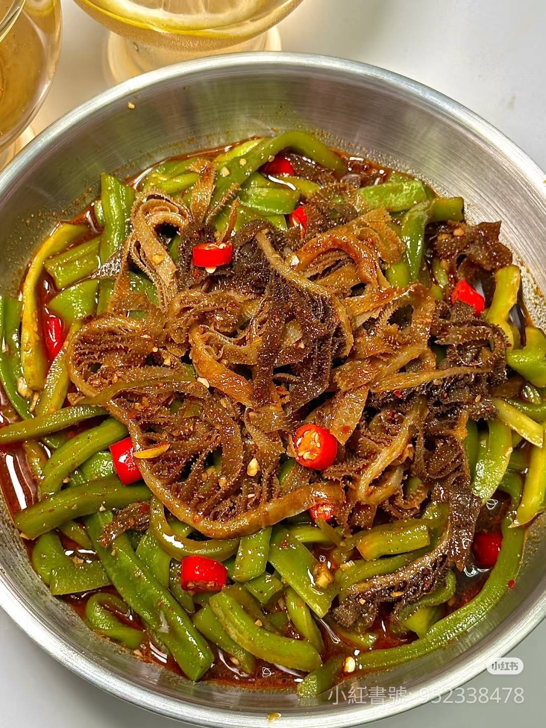 蒜香麻辣毛肚 蒜香麻辣毛肚