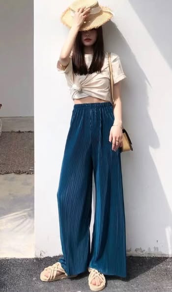 (現貨)  特價出清-百折涼感褲