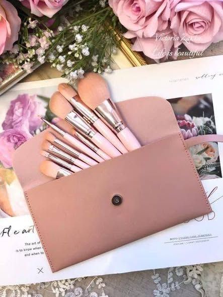 超實用粉紅甜心彩妝刷具8件組