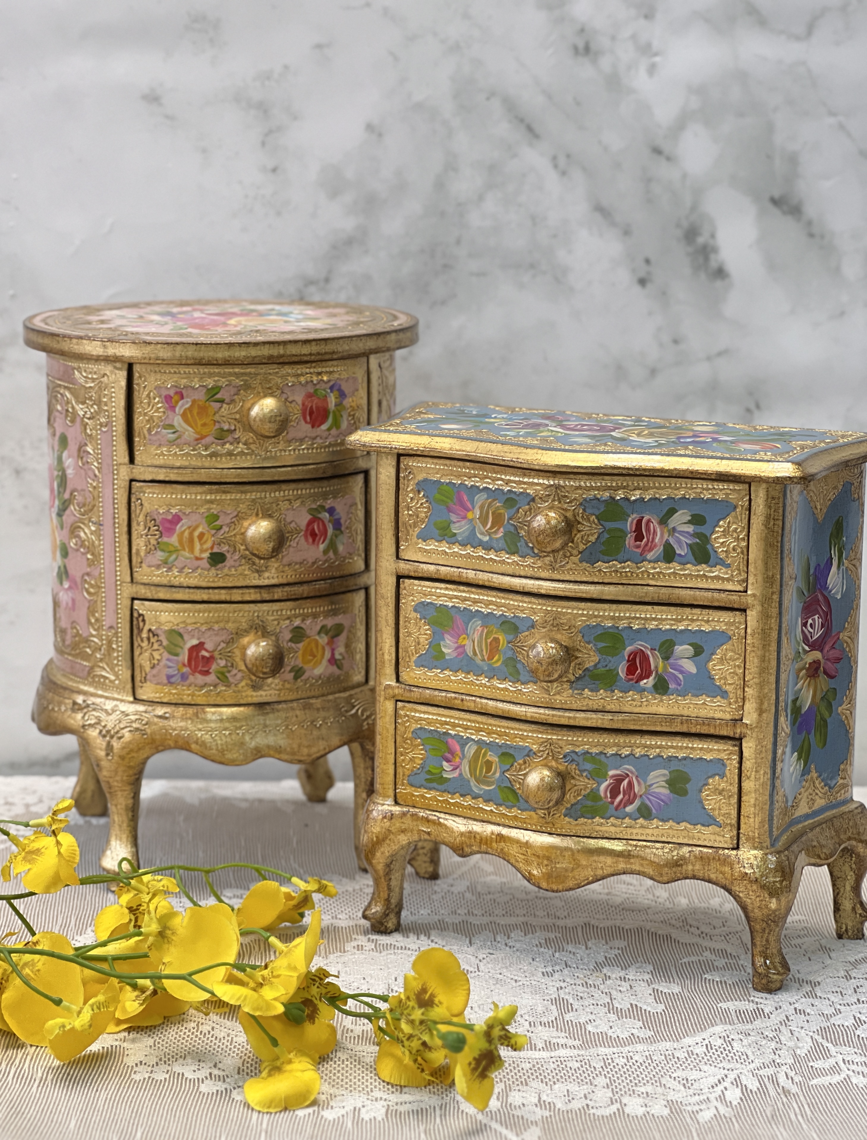 義大利佛羅倫斯手繪圓形/高腳三層珠寶盒8