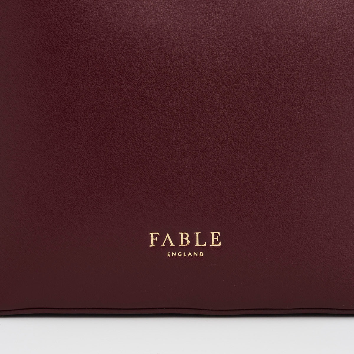 Fable England 勃根地水桶包8