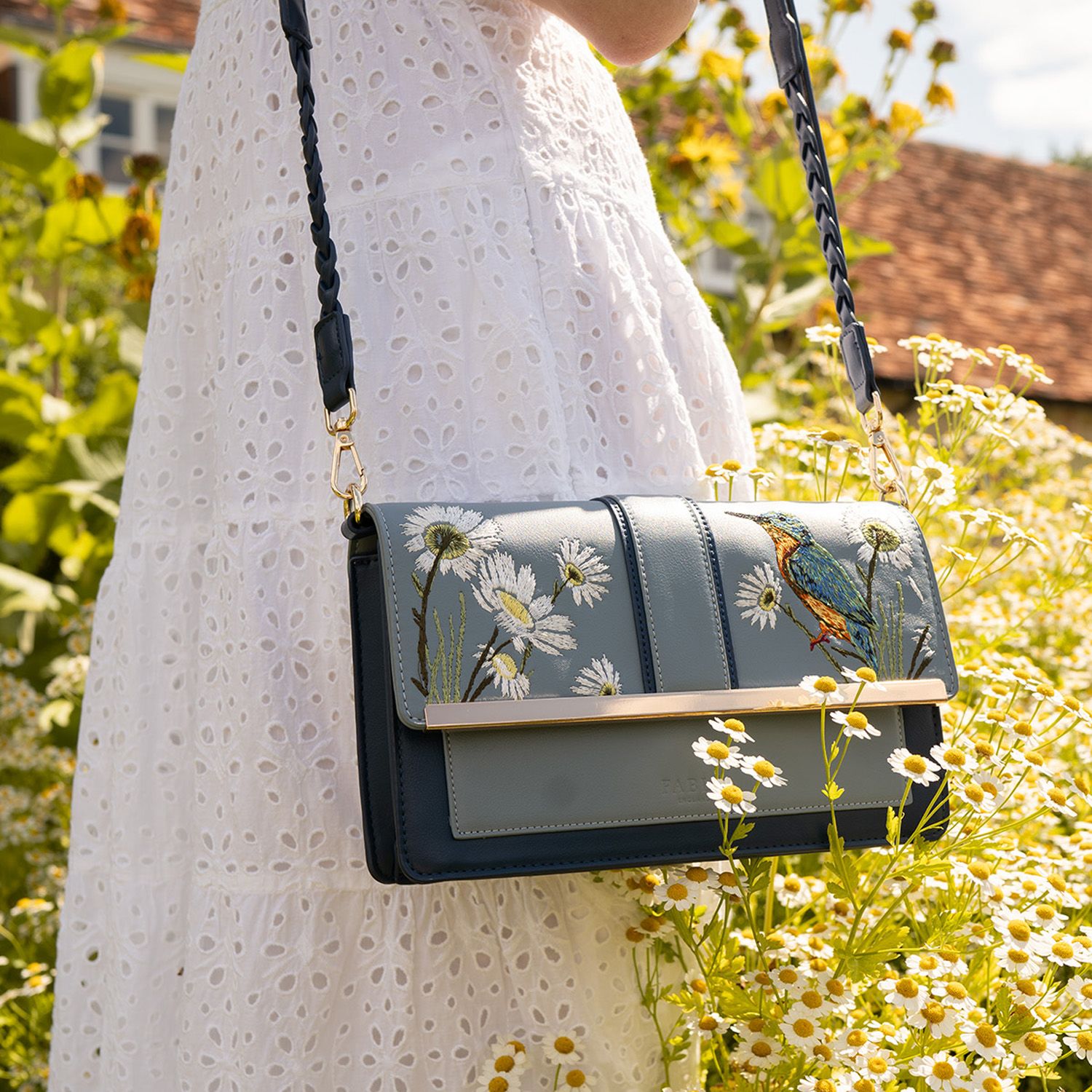 Fable England 翠鳥刺繡斜背包