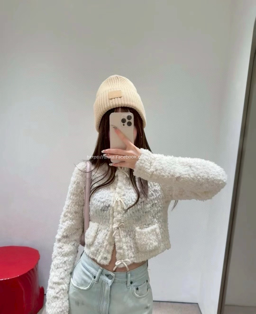 蝴蝶结白色毛衣外套 蝴蝶结白色毛衣外套