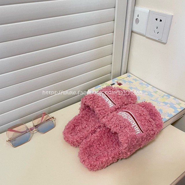 巴黎世家毛毛拖鞋9