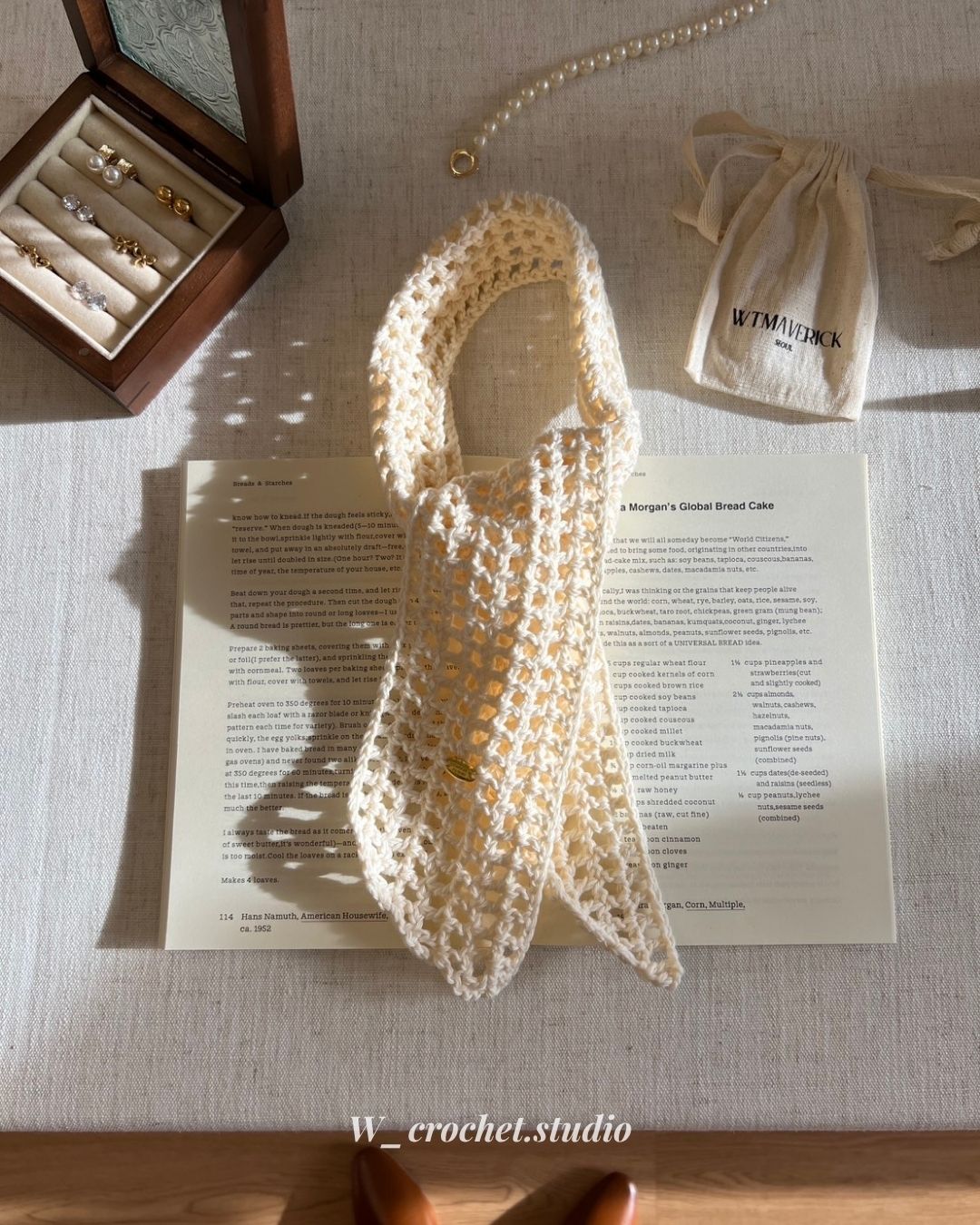 法式鏤空鉤織領巾