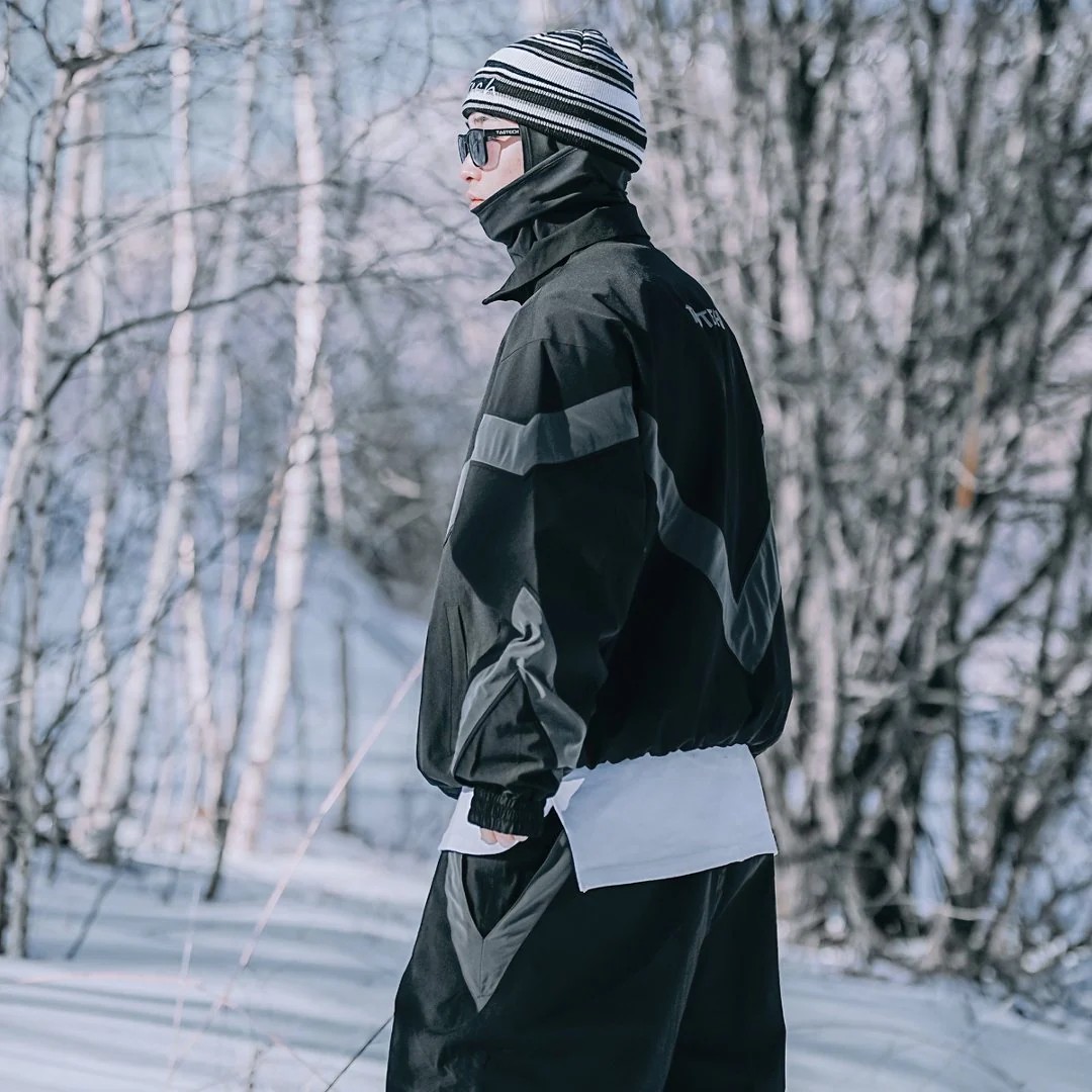 Taotech|新款-2L運動V字雪服**預購14
