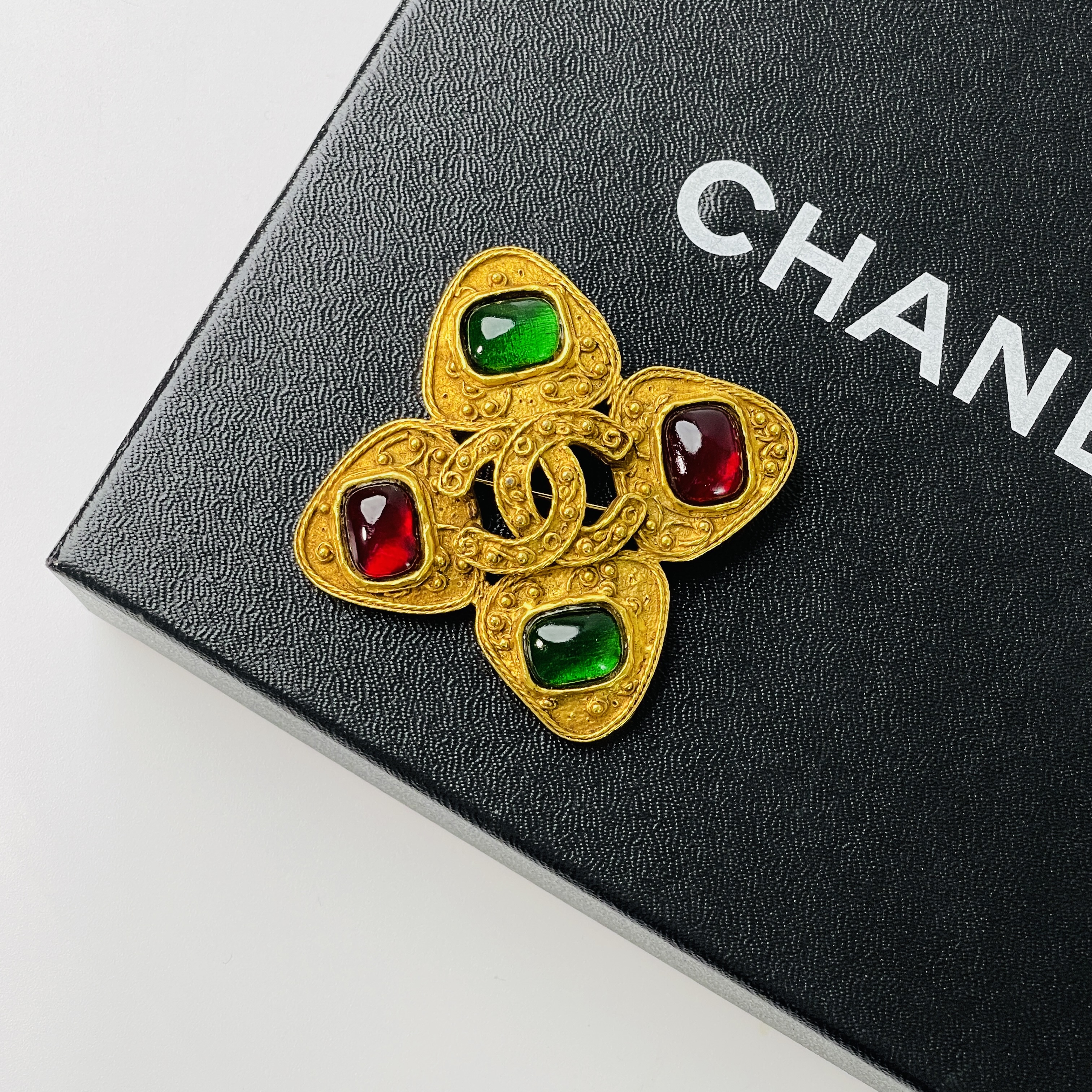Chanel-ACC - Fashion vintage house Chanel-ACC - Fashion vintage house