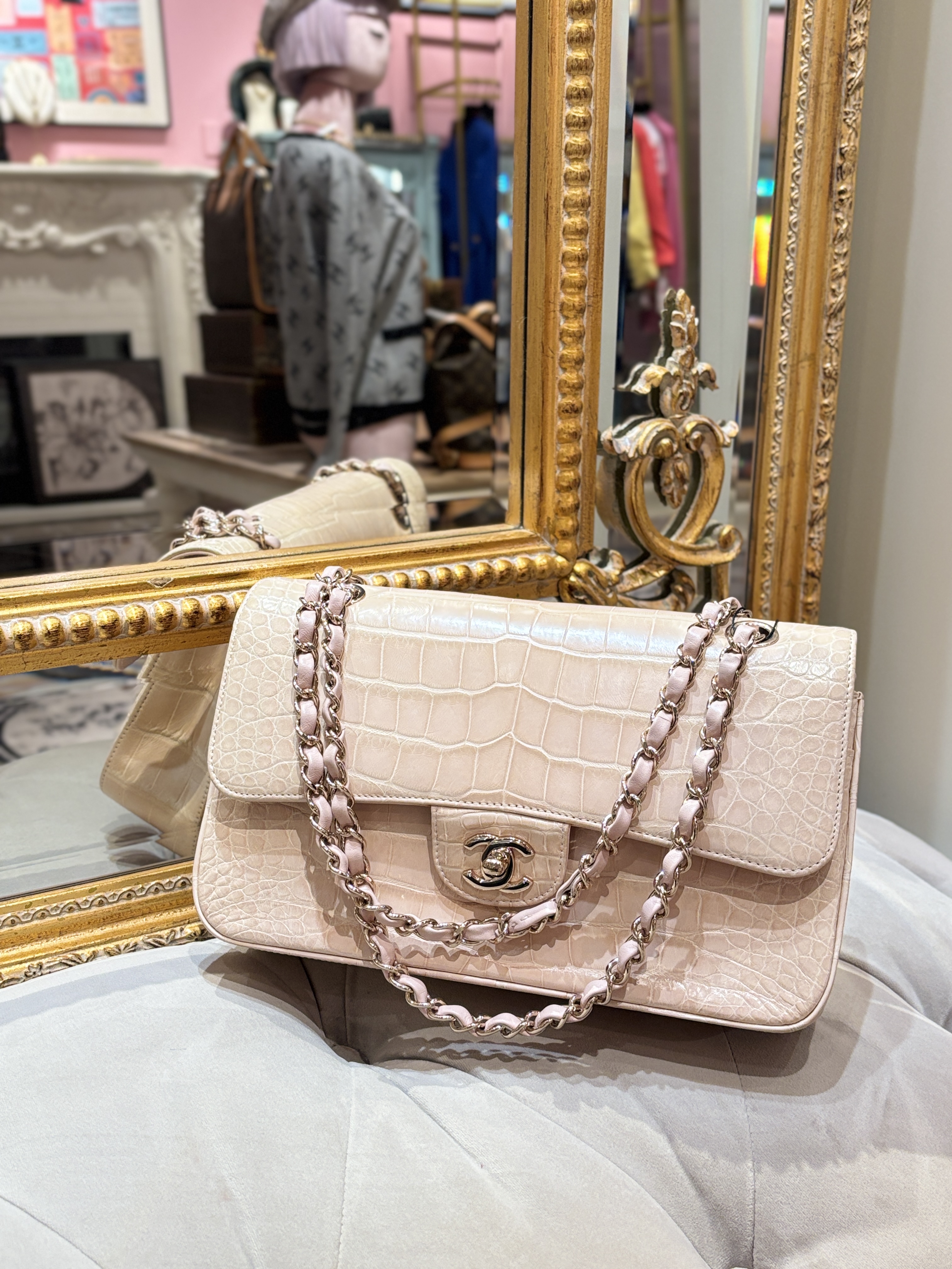 Chanel粉鱷魚皮CF25