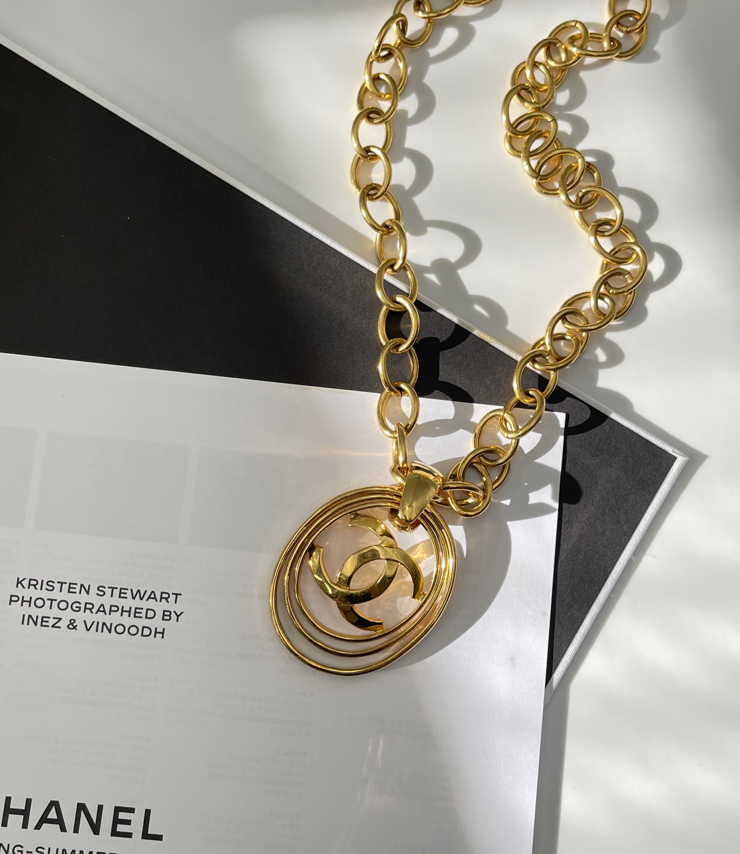 Chanel-ACC - Fashion vintage house