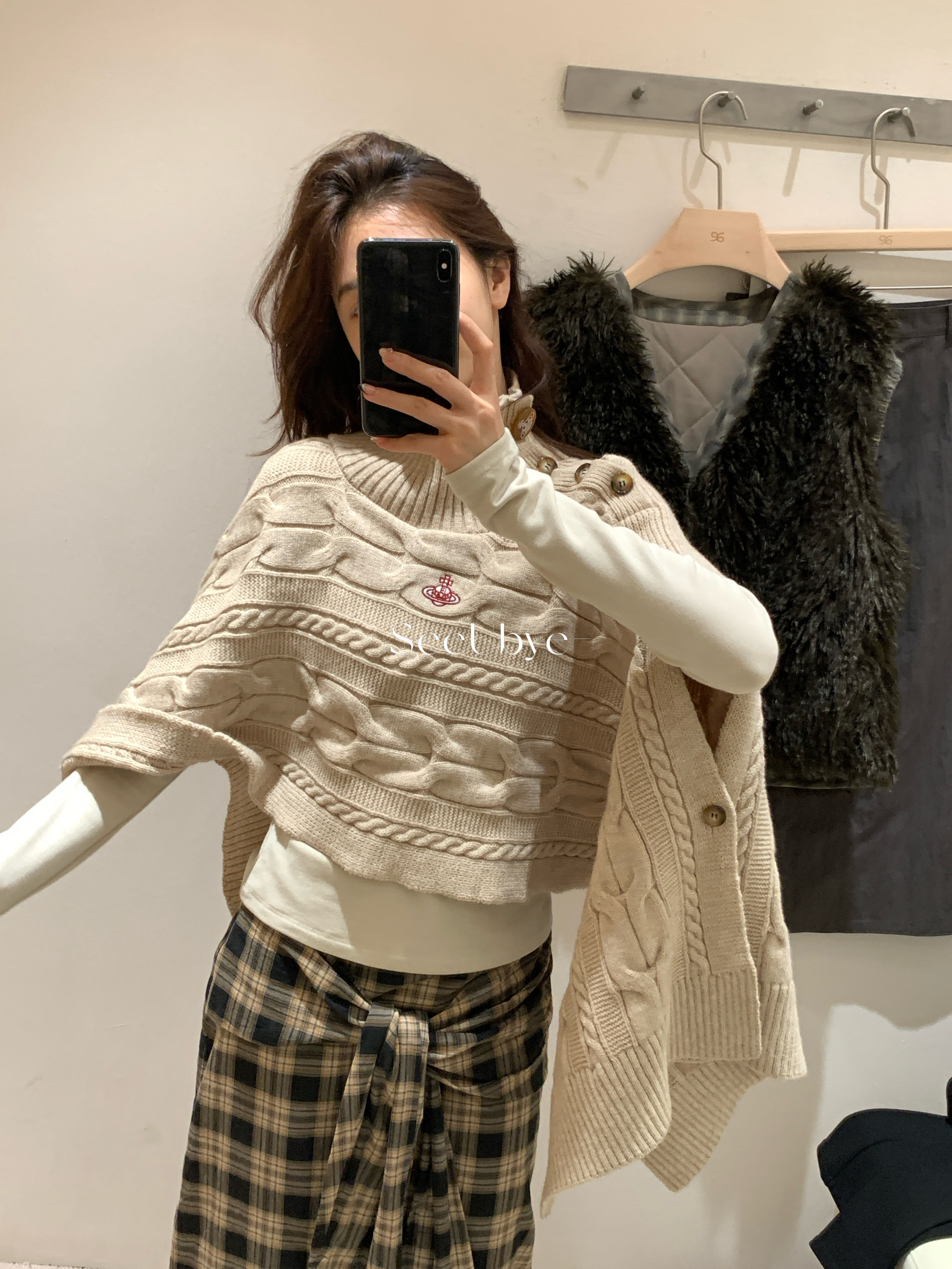 西西太后｜斗篷cape毛衣