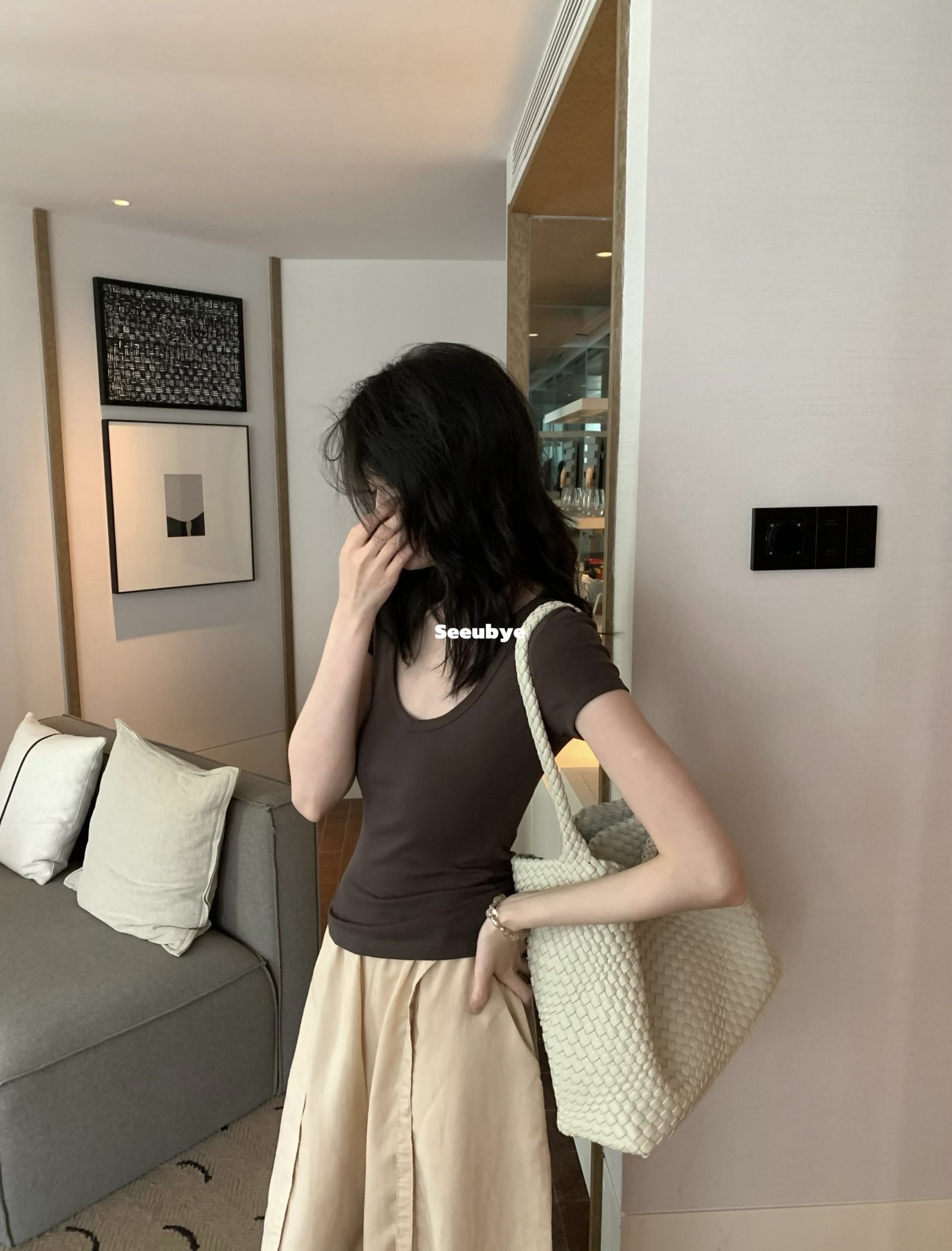 雙色u型桃心領瘦瘦tee2
