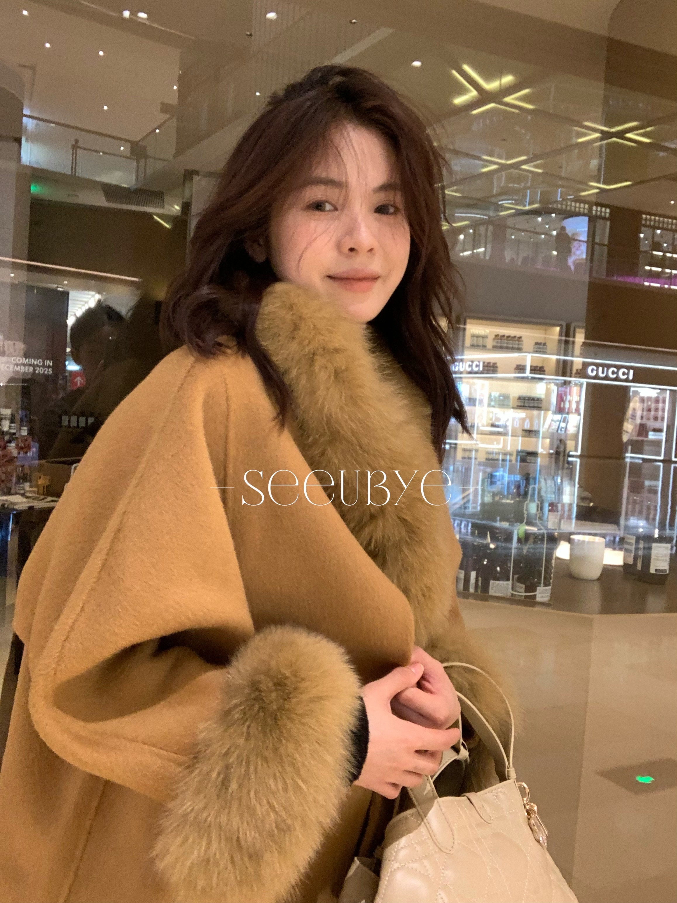 黑標｜毛毛可拆｜再送真毛領圍巾｜雙面大衣