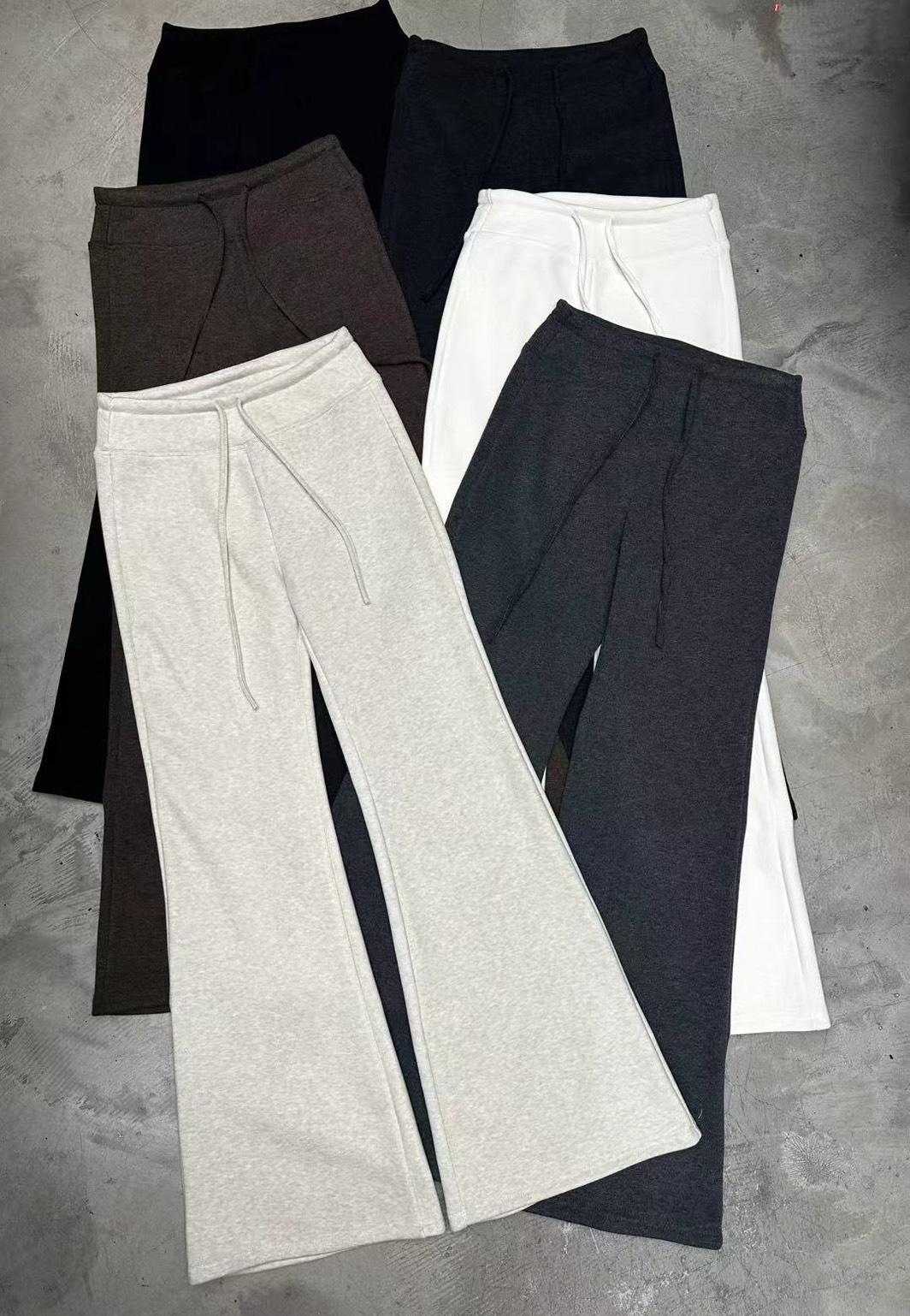 L114 厚磅微喇叭面膜褲