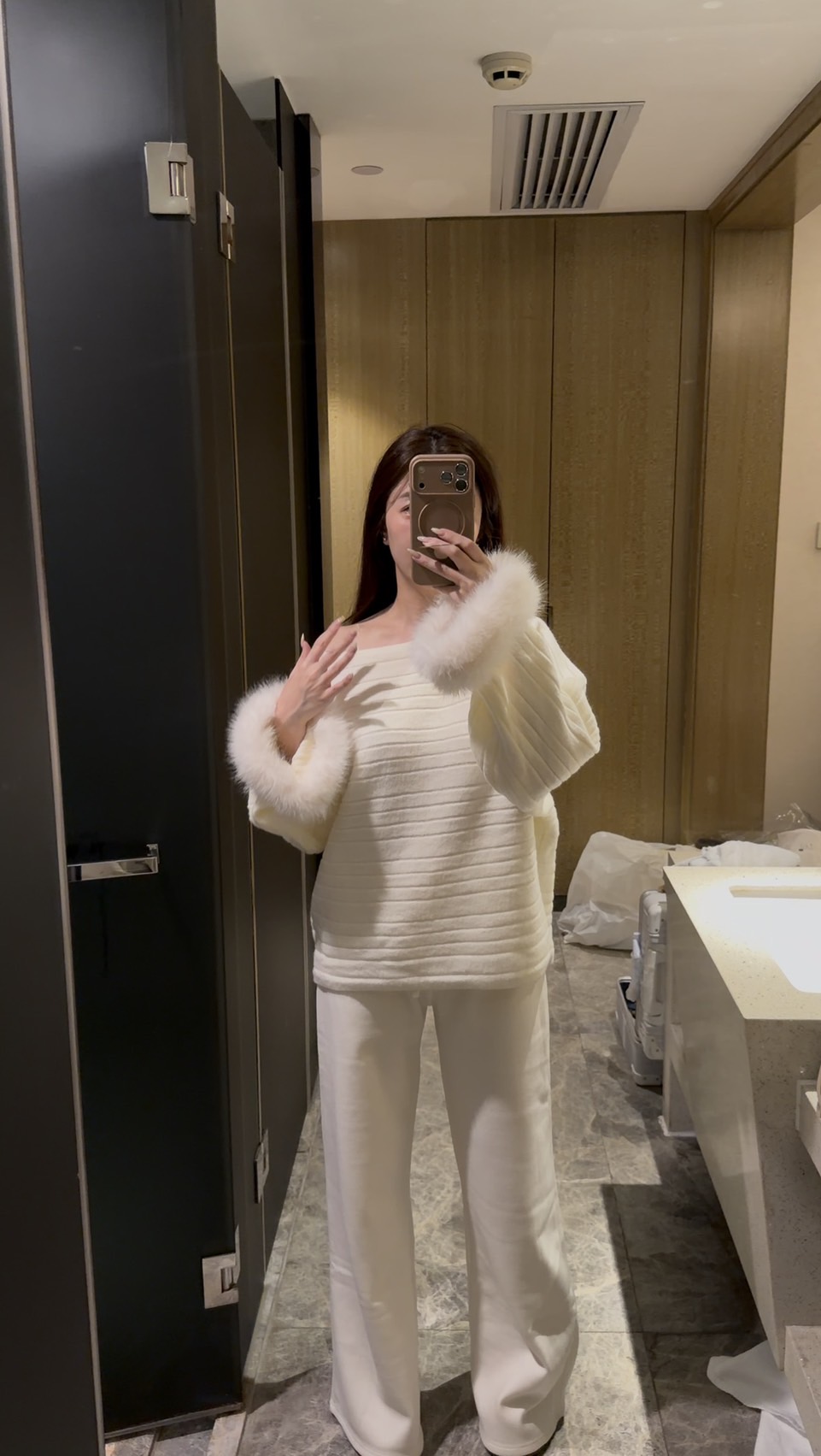 L110 絨袖柔暖套裝