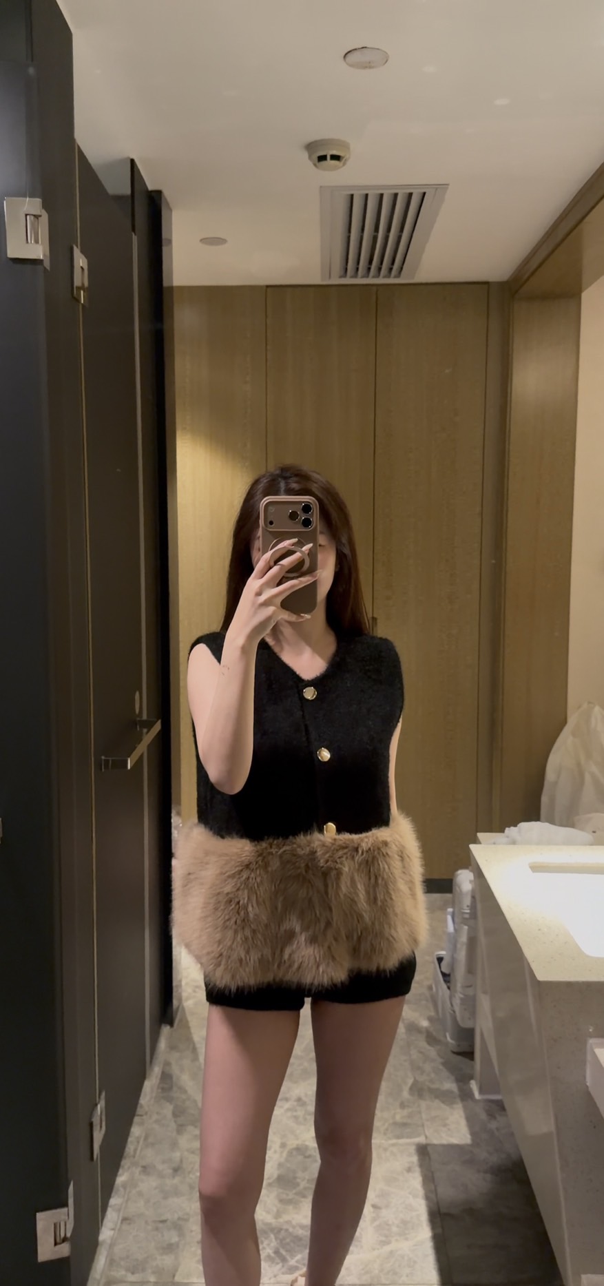 L109 軟絨毛呢背心