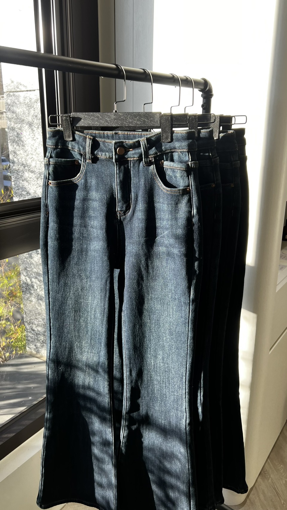 L125 牛仔微喇叭褲