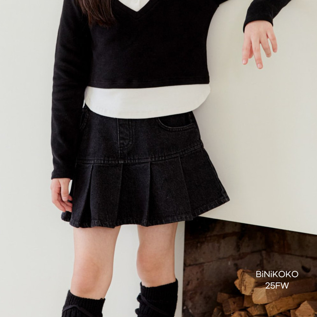 13434百褶牛仔褲裙 13434百褶牛仔褲裙