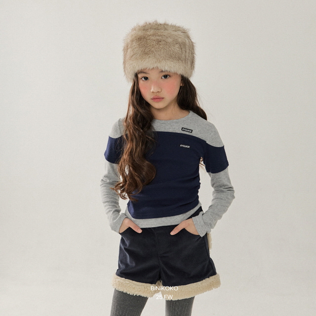 94309造型英文上衣(兩色) 94309造型英文上衣(兩色)