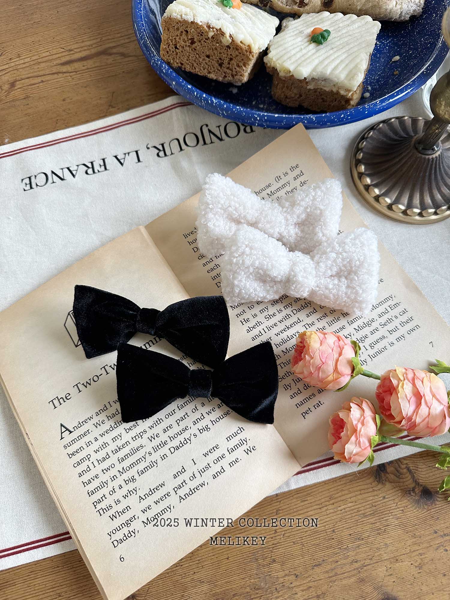 95648蝴蝶結別針(兩色) 95648蝴蝶結別針(兩色)