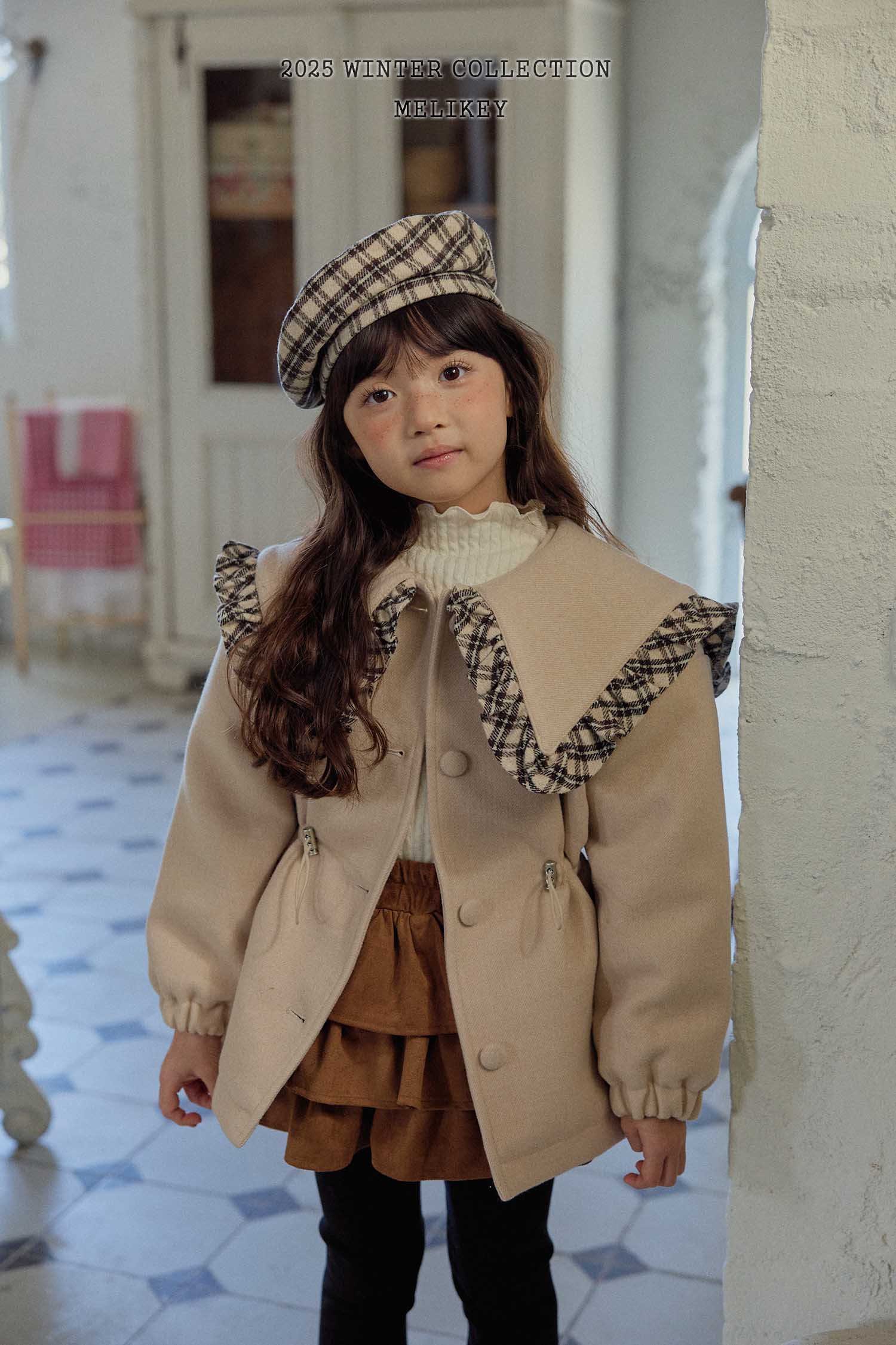 95627格子翻領外套