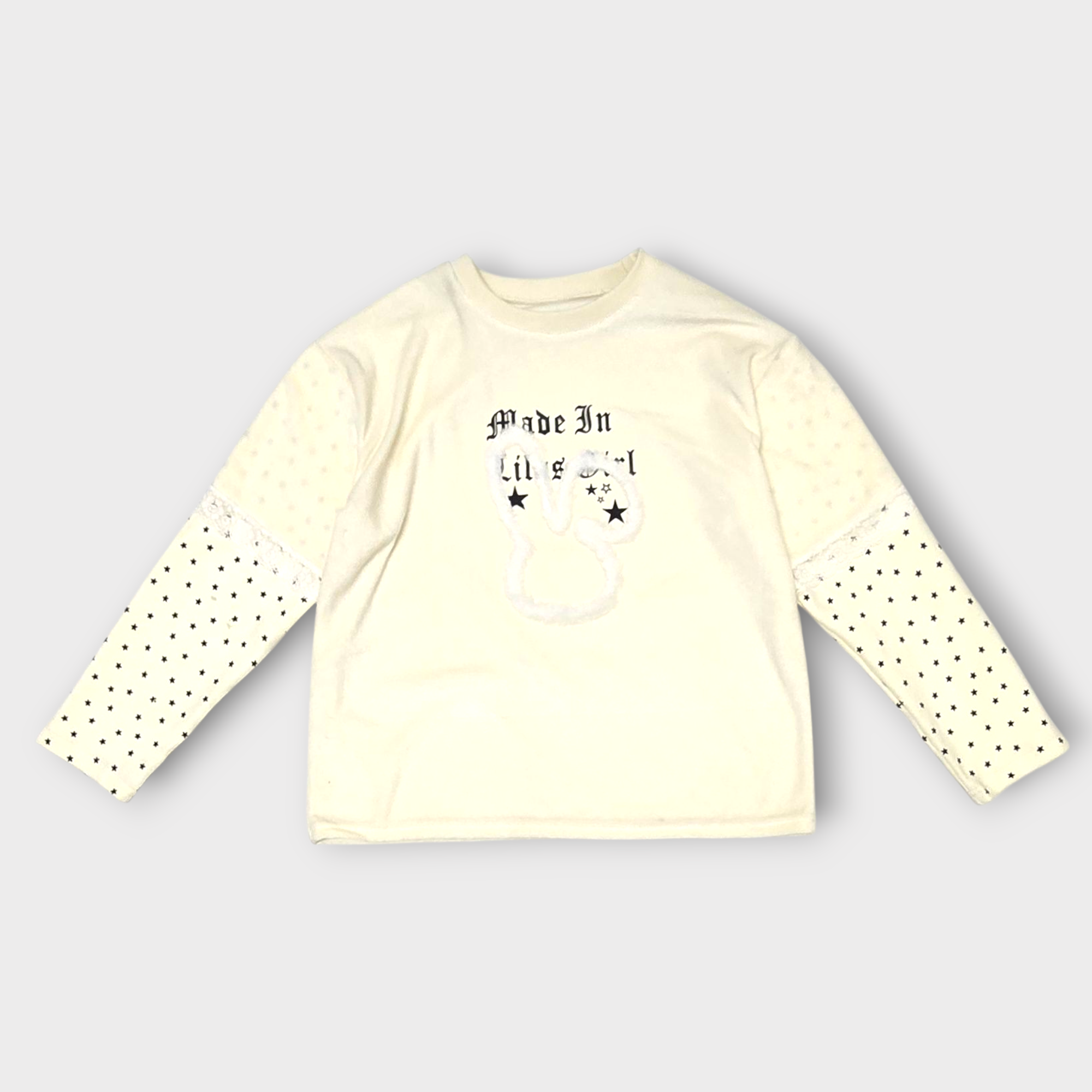 22028兔子造型上衣