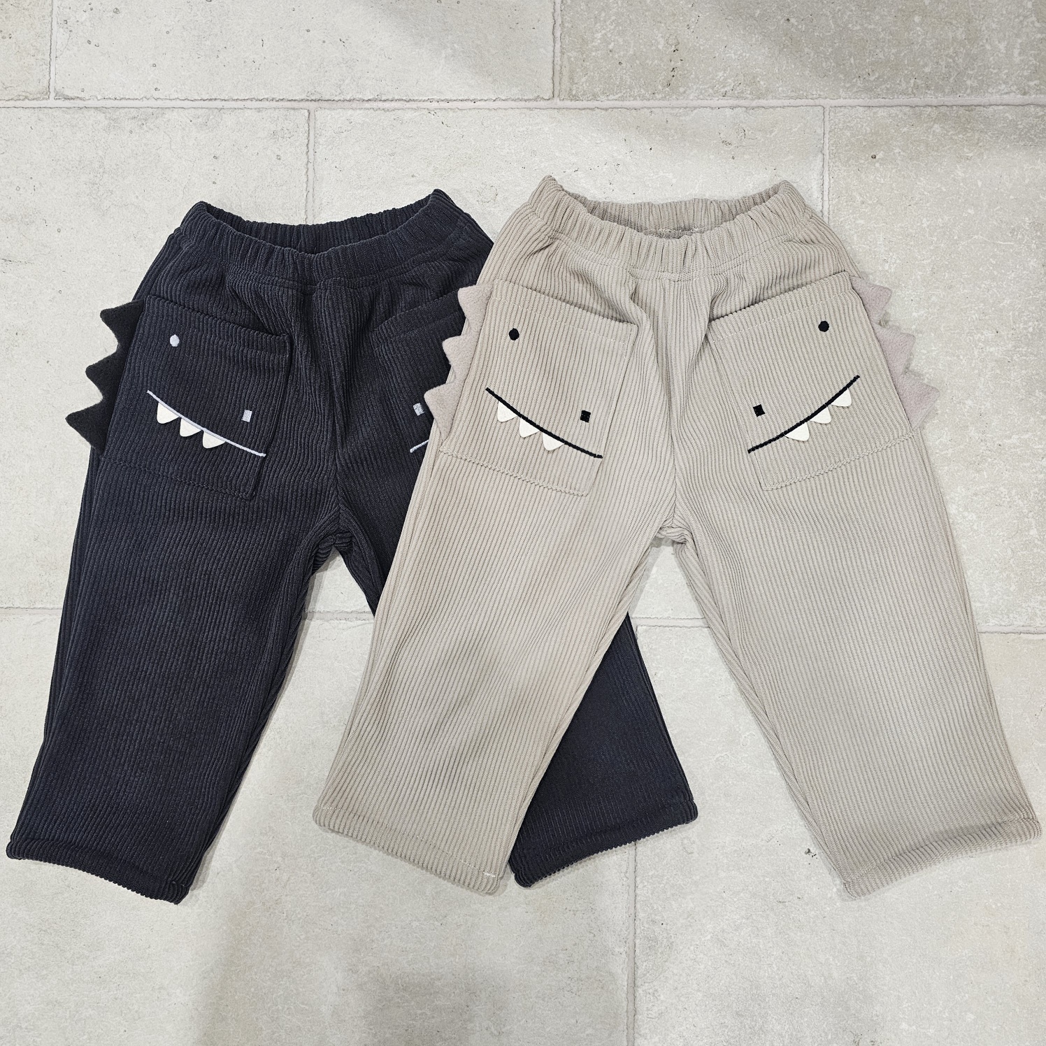 38918鯊魚褲(兩色) 38918鯊魚褲(兩色)