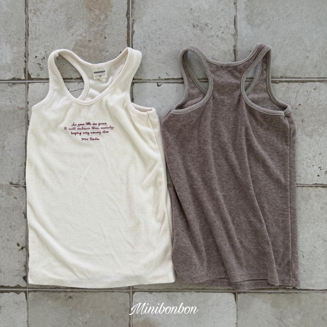 46823英文長背心(兩色)