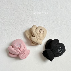 94903小童笑臉手套(三色) 94903小童笑臉手套(三色)