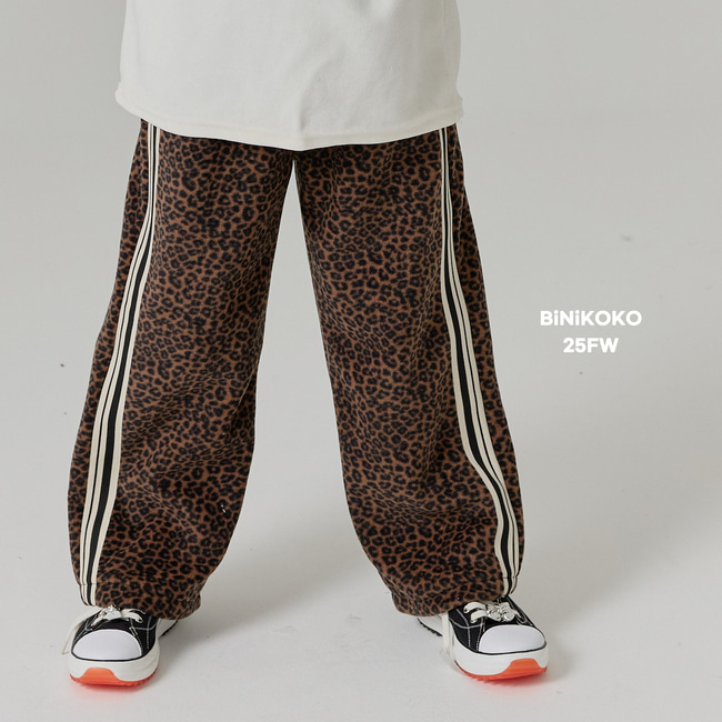 22010豹紋褲