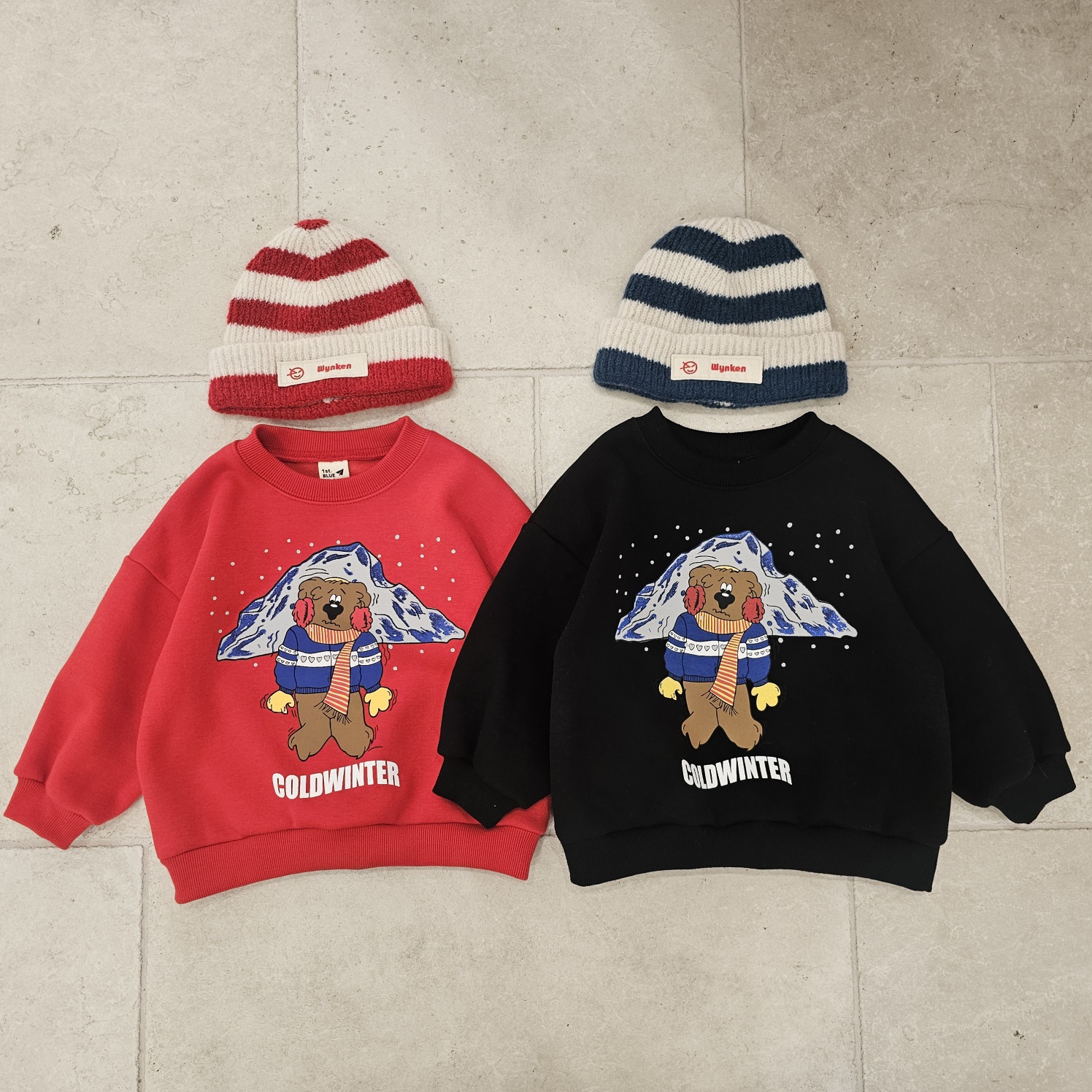 38904圍巾熊上衣(兩色)