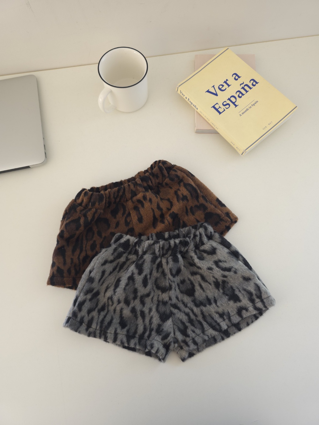 11213豹紋短褲(兩色) 11213豹紋短褲(兩色)