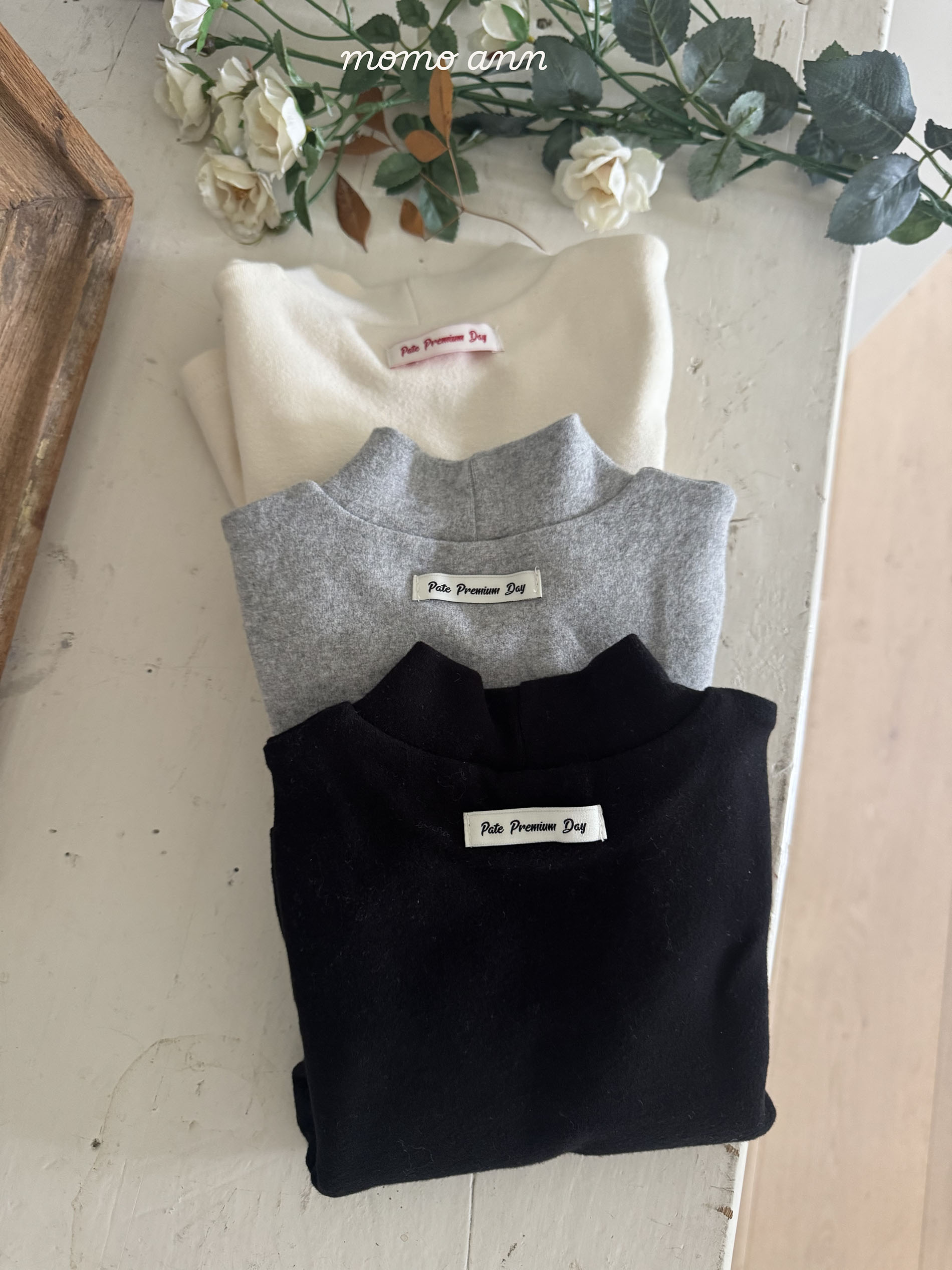 25409立領標籤上衣(三色)