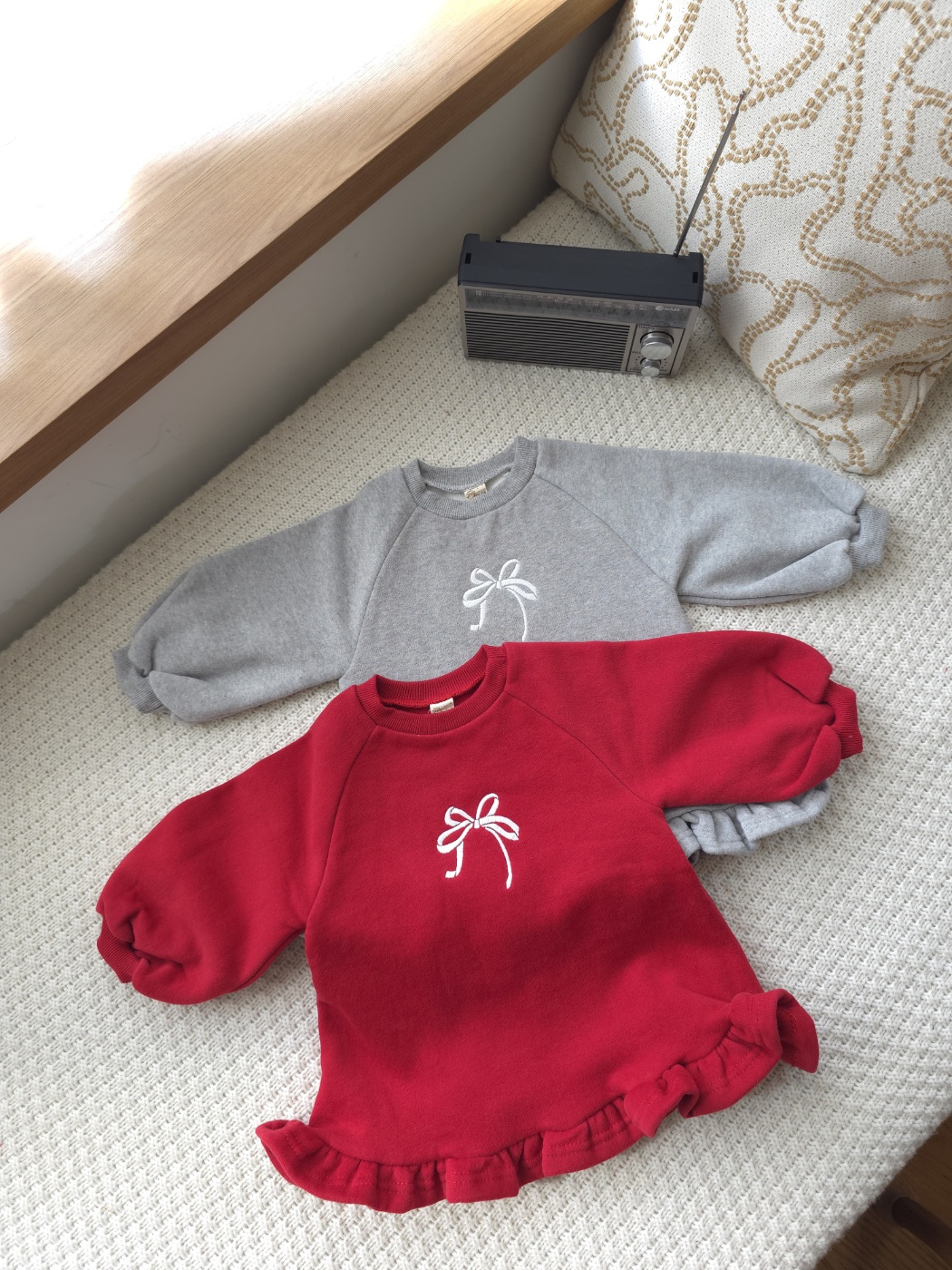 11218蝴蝶結連身裙(兩色) 11218蝴蝶結連身裙(兩色)