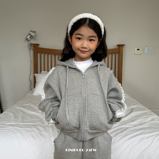 68930蕾絲袖連帽外套(兩色)