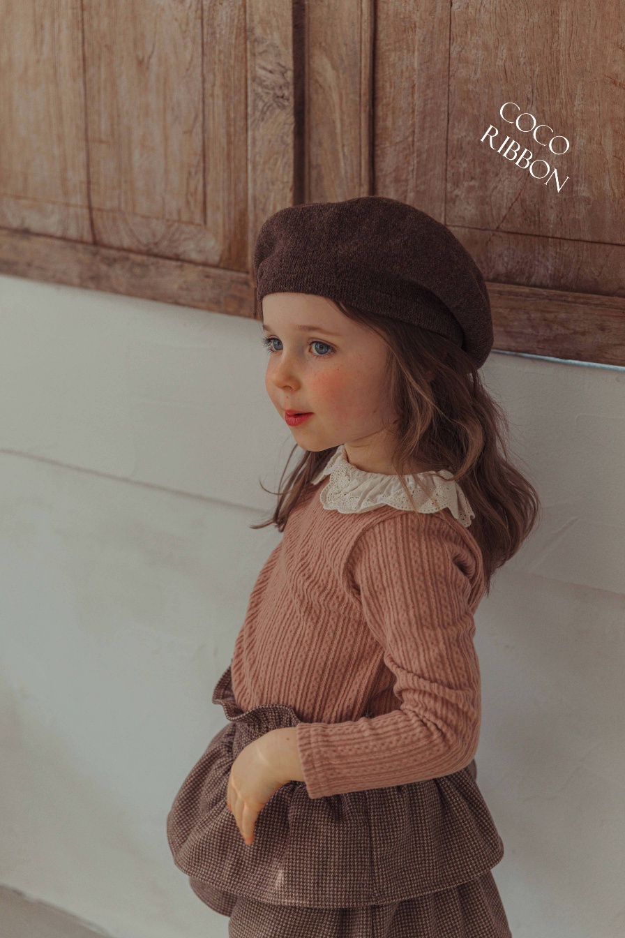 10907雕花領上衣(三色)