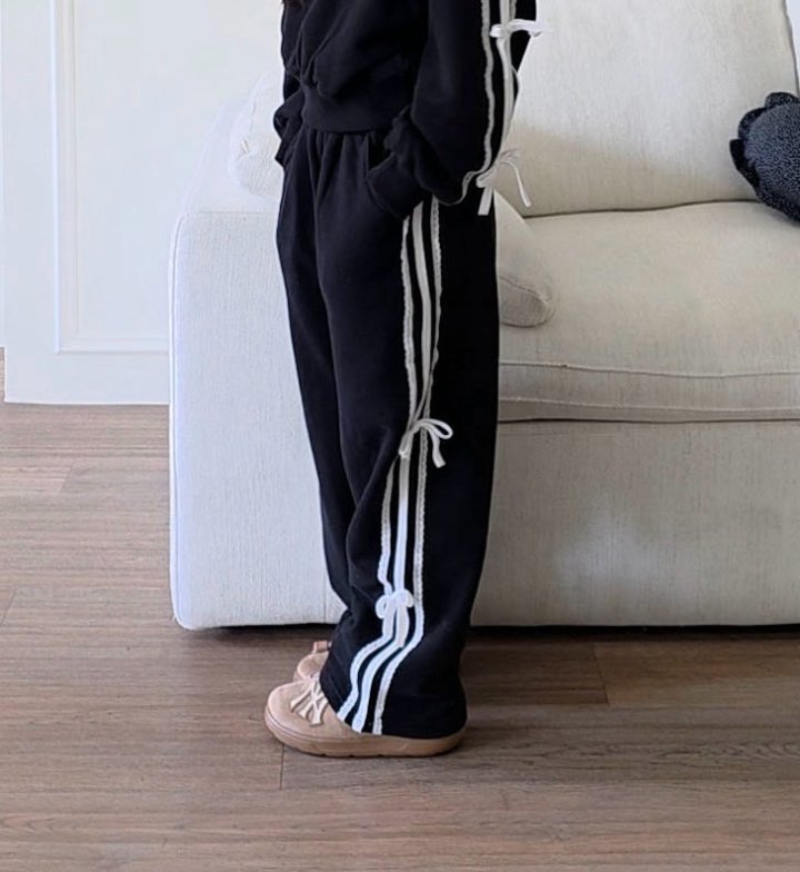 50635側邊蝴蝶結線條褲 50635側邊蝴蝶結線條褲