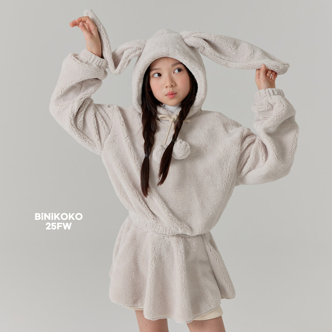 22014毛毛連帽上衣 22014毛毛連帽上衣