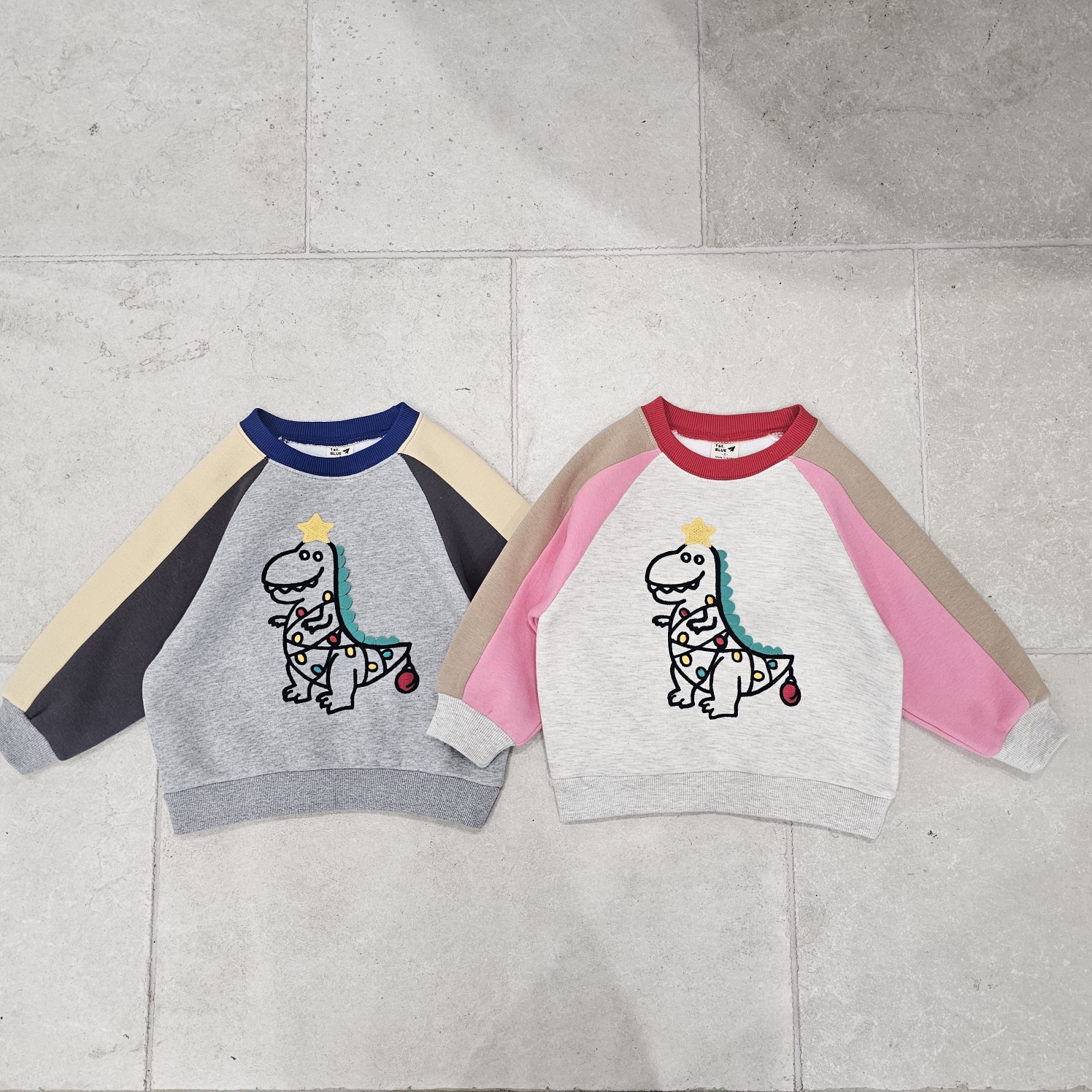 38907恐龍上衣(兩色) 38907恐龍上衣(兩色)