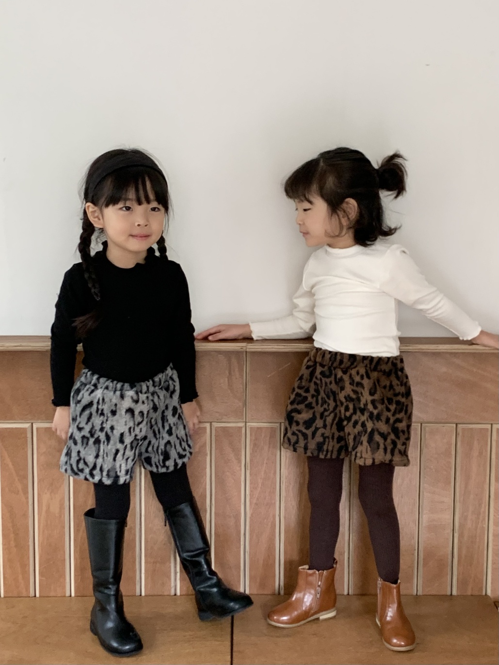 11212毛毛背心(兩色)