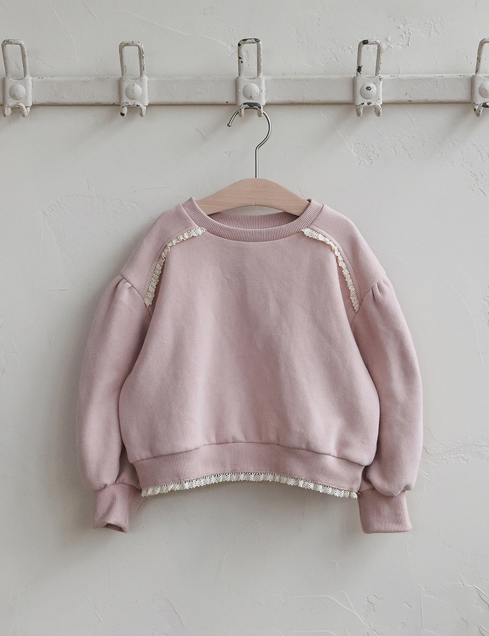 15521小花邊上衣(兩色)