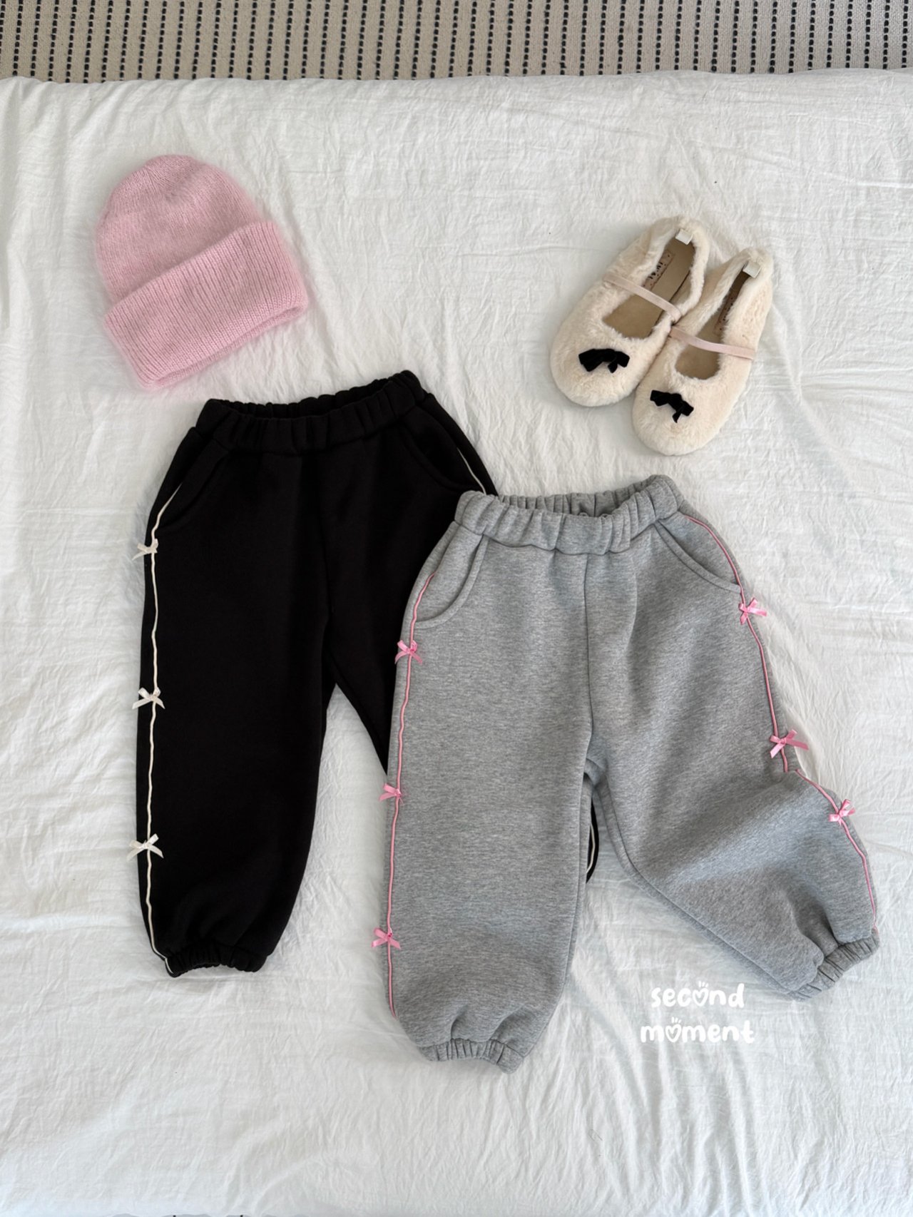 117737側邊線條束口褲(兩色) 117737側邊線條束口褲(兩色)