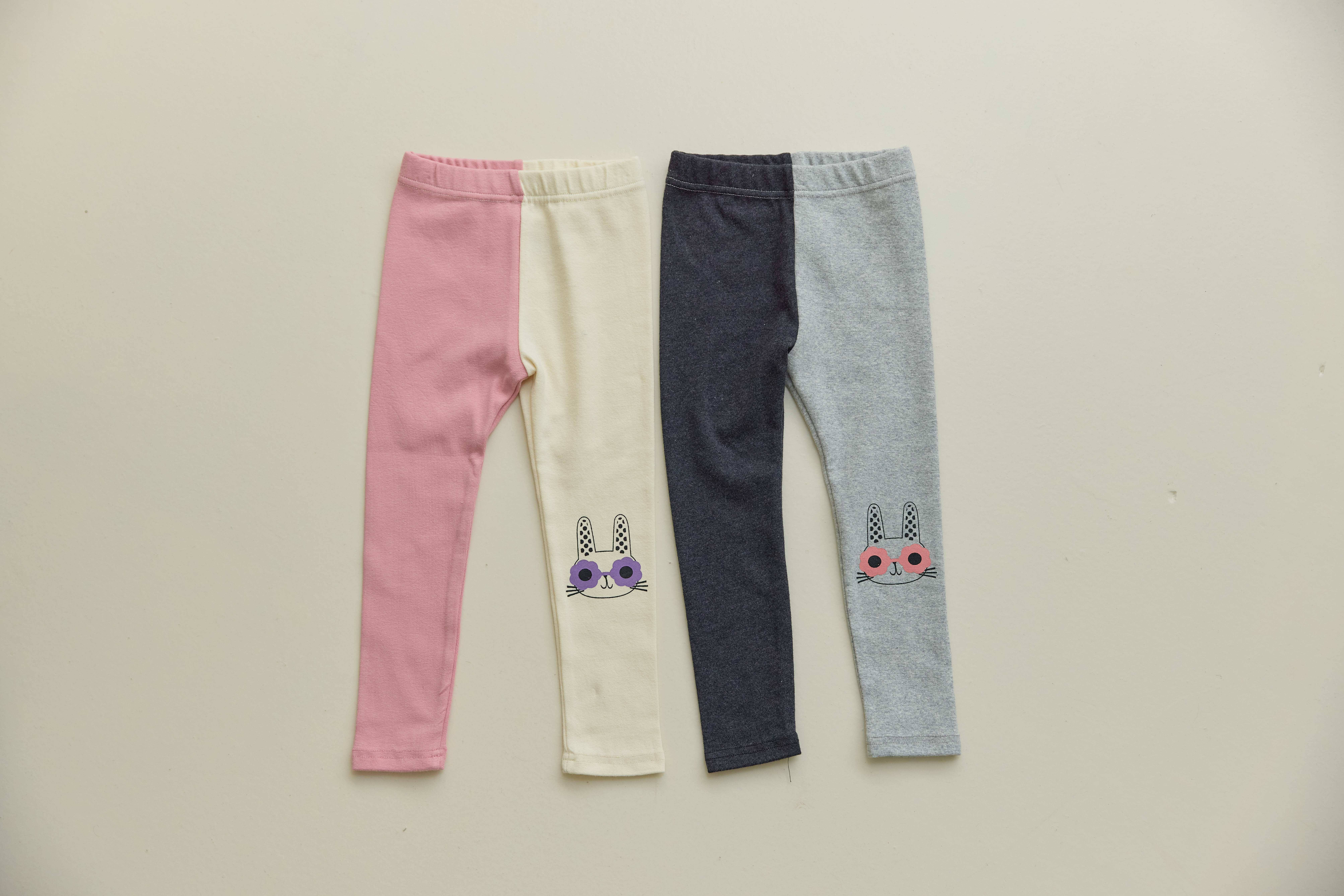 31617兔子雙色內搭褲(兩色)