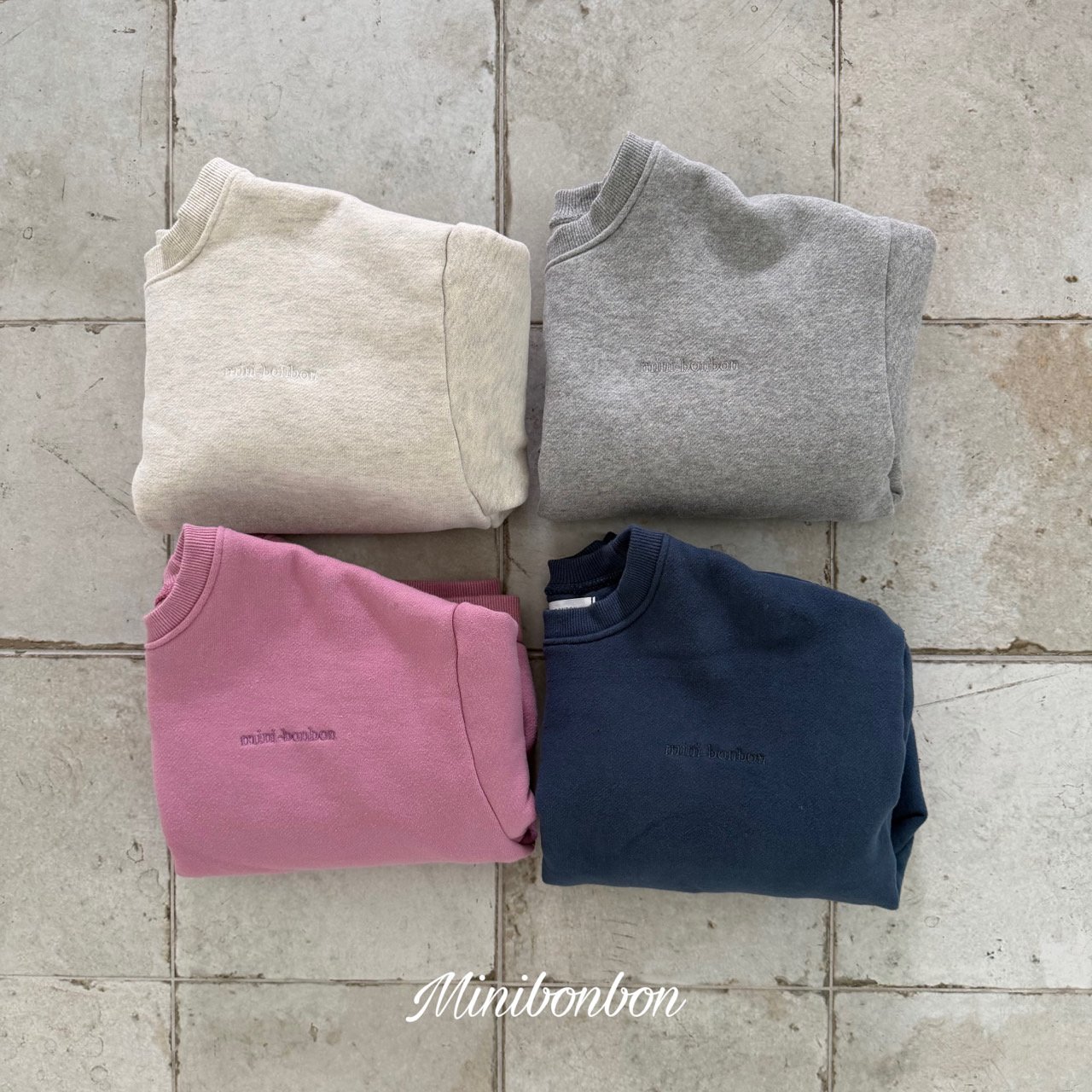 46833簡約套裝(四色)