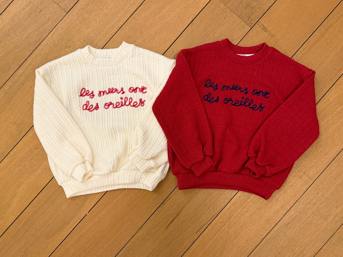 37823英文上衣(兩色)