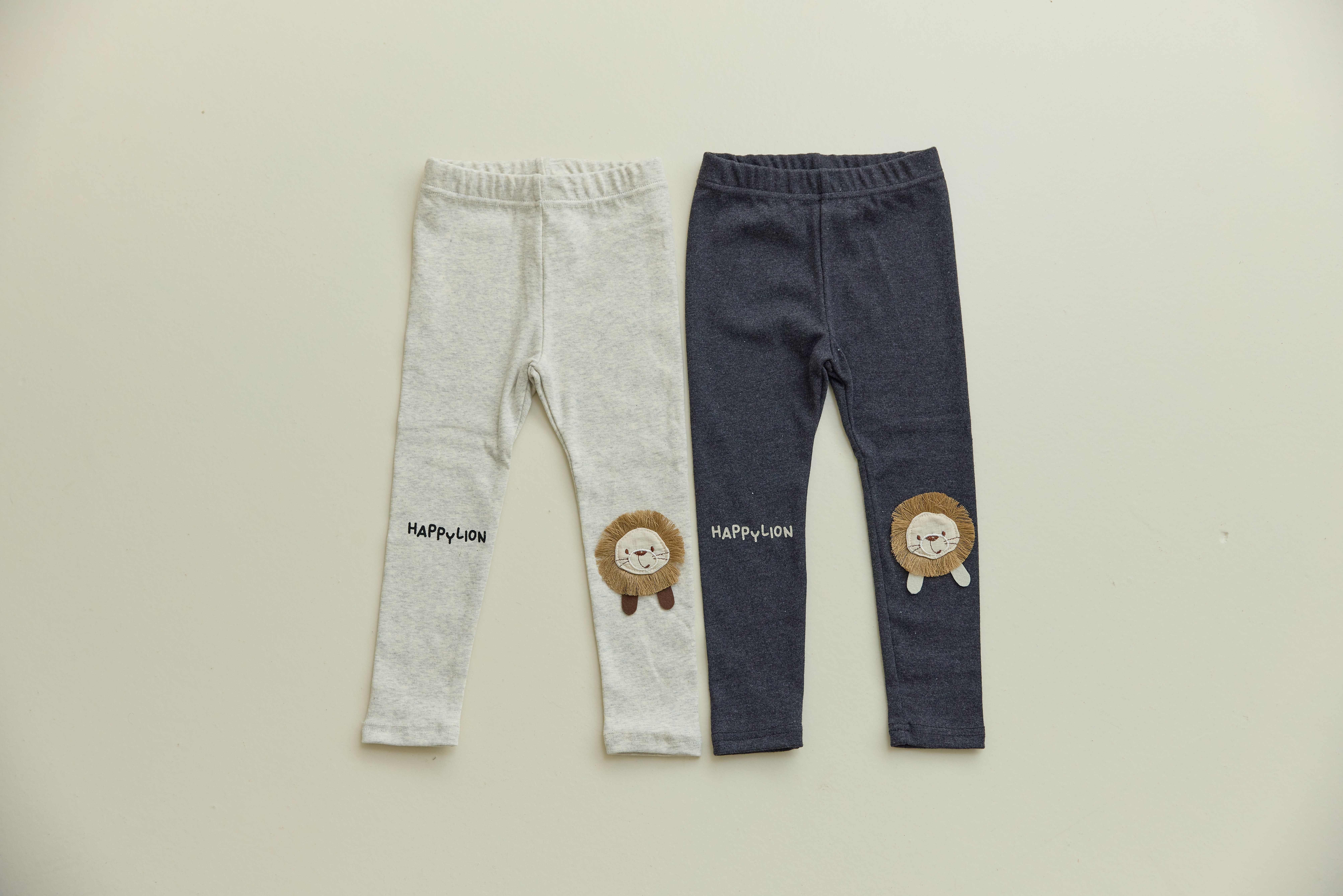 31621獅子內搭褲(兩色)