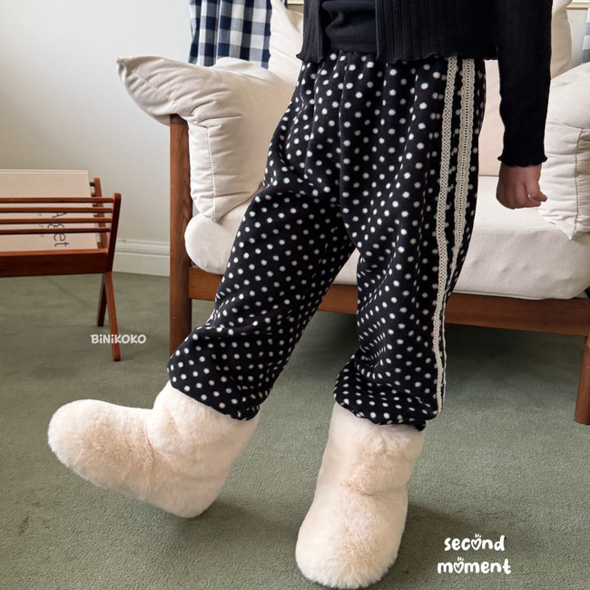 117736點點束口褲(兩色) 117736點點束口褲(兩色)